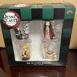 Set of 4 mini glasses demon slayer